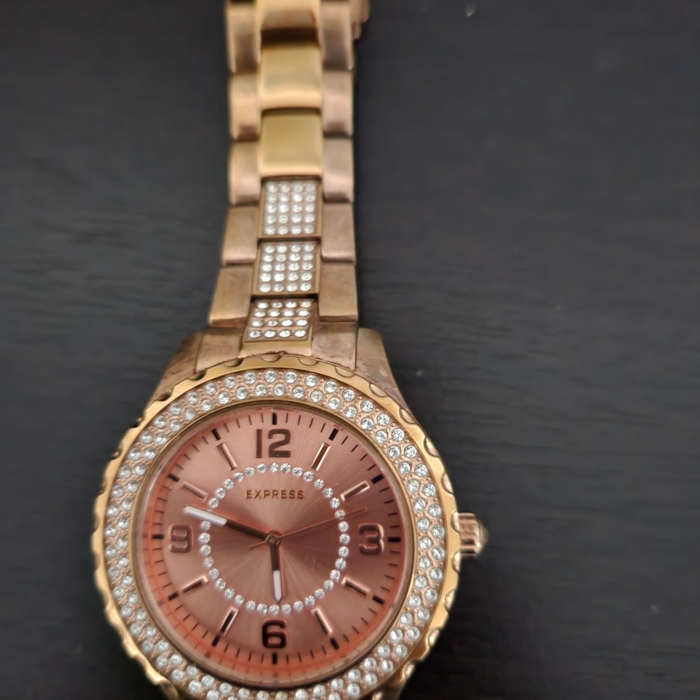 Rose Gold Express Watch - Picture 2 of 2
